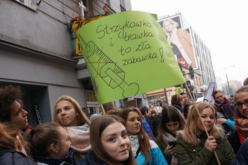 Marsz czystych szkół w Poznaniu