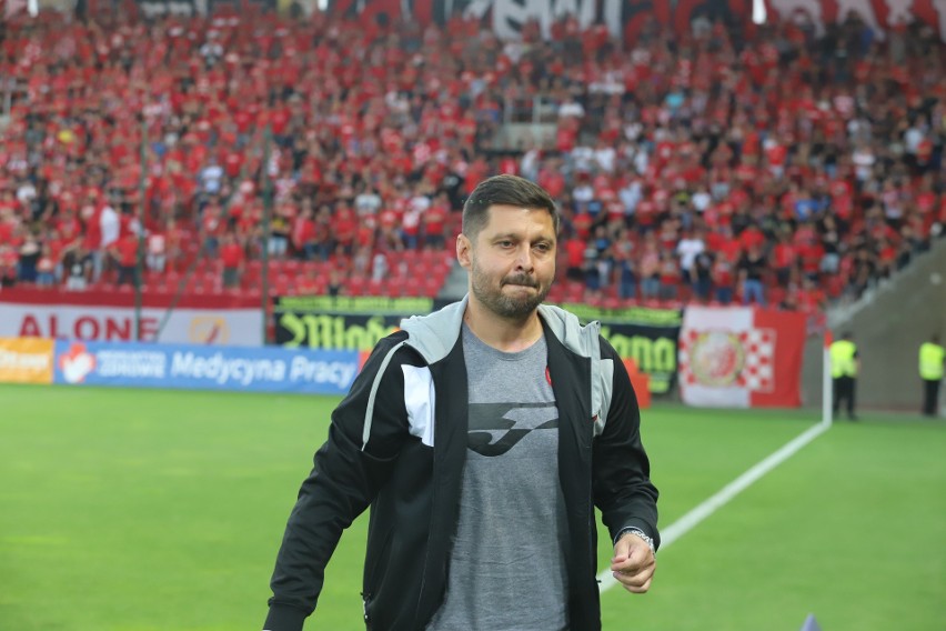 Trener Marcin Kaczmarek dobrze ustawił drużynę Widzewa