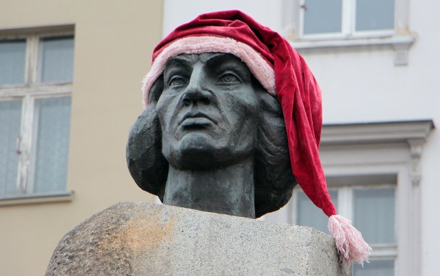 W 2023 roku obchodzimy 550. rocznicę urodzin Mikołaja Kopernika oraz 480. rocznicę opublikowania jego dzieła "De revolutionibus"