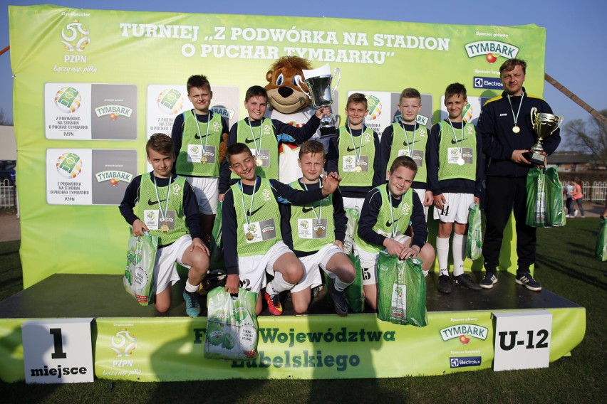 Znamy zwycięzców w województwie lubelskim w turnieju piłkarskim „Z Podwórka na Stadion o Puchar Tymbarku”