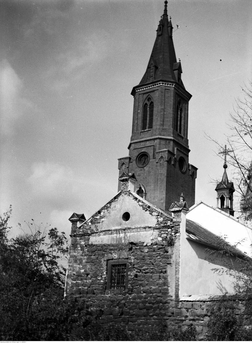 Wolnostojąca wieża kościoła św. Andrzeja Apostoła 1934