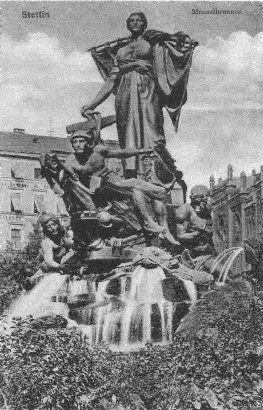 Pomnik "Manzelbrunnen", czyli "Sedina", wybudowana przy...