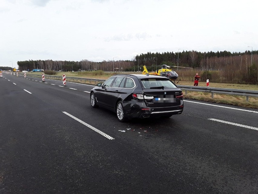 Autostrada A2: wypadek czterech samochodów na wysokości miejscowości Ciosny (gm. Zgierz)