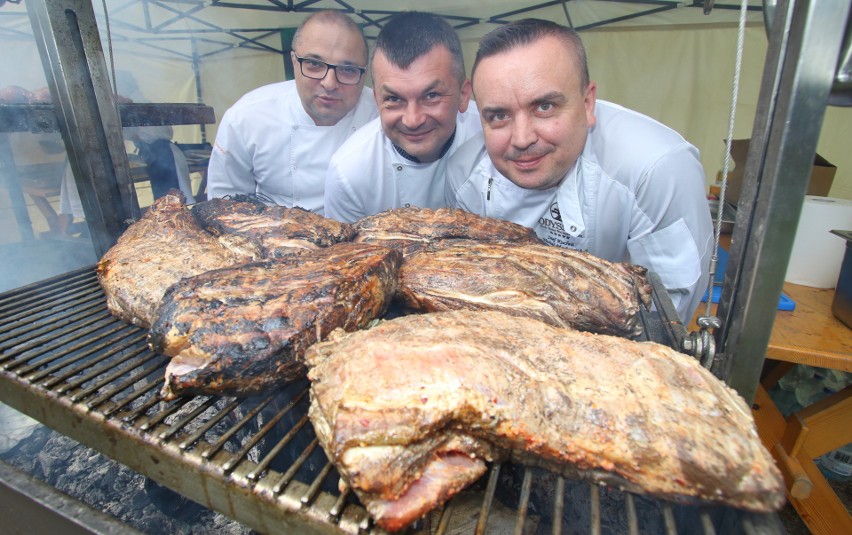 Mistrzowie kuchni z regionu. Od lewej: Robert Kopacz,...