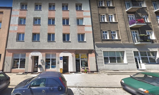 Biblioteka w tym budynku przy ul. Śląskiej ma zostać wkrótce zlikwidowana.