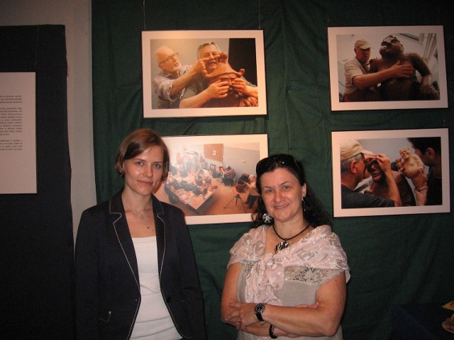 O wystawie mówiły Małgorzata Książek i Izabela Bukalska, przedstawicielki Towarzystwa Pomocy Głuchoniewidomym w Warszawie.