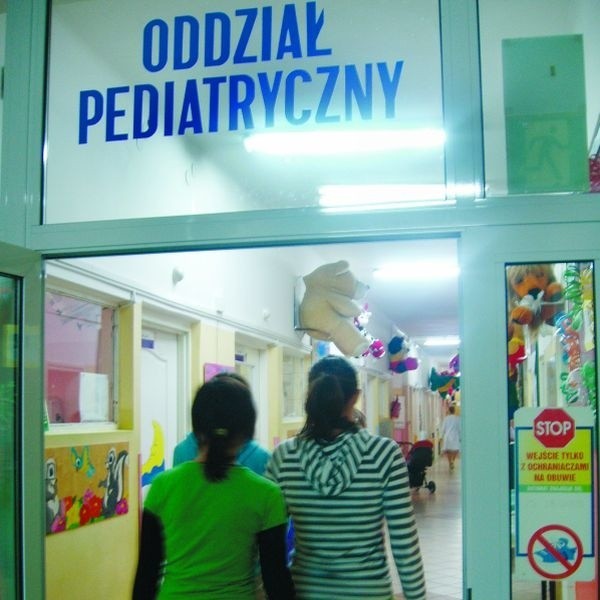 Na Oddział Pediatryczny na ogół trafiają dzieci chore, jednak lekarze mieli już do czynienia z pijanymi. Czternastolatek, przywieziony w nocy z soboty na niedzielę miał 3,7 promila!