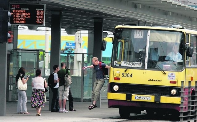 Cena biletu jednorazowego idzie w górę, jednak nie możemy spodziewać się lepszej jakości usług