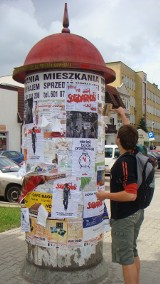 W czwartek w akcji rozwieszania plakatów w Międzychodzie brali udział uczniowie Zespołu Szkół nr 1
