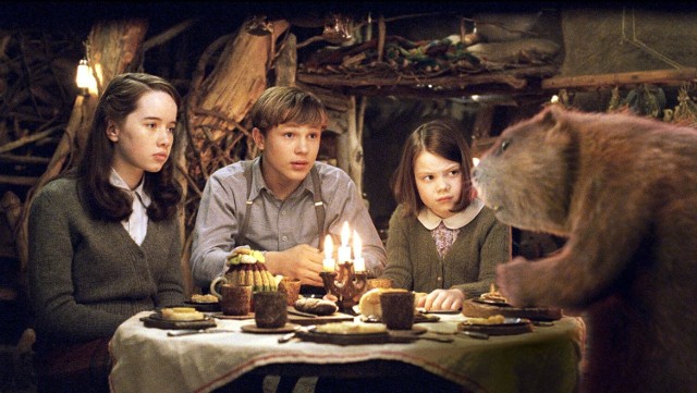 „Opowieści z Narnii". Netflix wybrał reżyserkę? Greta Gerwig wyreżyseruje dwa filmy z baśniowej seriifot. AKPA