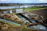 Polder Żelazna. Rozpoczęto realizację wielkiej inwestycji przeciwpowodziowej pod Opolem. Ma mieć ponad 400 hektarów powierzchni [ZDJĘCIA]