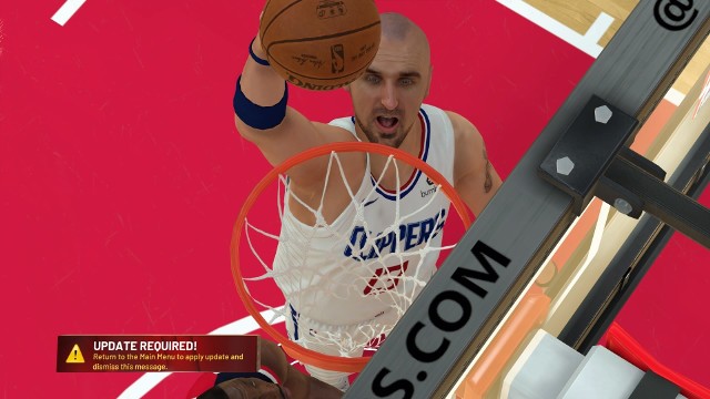 Sezon NBA 2018/2019 zacznie się w nocy z wtorku na środę czasu polskiego. Od kilku lat w najlepszej koszykarskiej lidze świata gra jeden Polak - Marcin Gortat. 34-letni center po pięciu latach zmienił klub, przenosząc się z Washington Wizards do Los Angeles Clippers. W nowej ekipie sezon rozpocznie w nocy ze środy na czwartek. Natomiast od jakiegoś czasu fani koszykówki mogą kierować zespołami w grze NBA 2K19, wydaną na PC i konsole. Do wyboru jest oczywiście też ekipa "Lob City" z Gortatem w składzie. Sprawdziliśmy, czy przypomina on siebie w rzeczywistości.