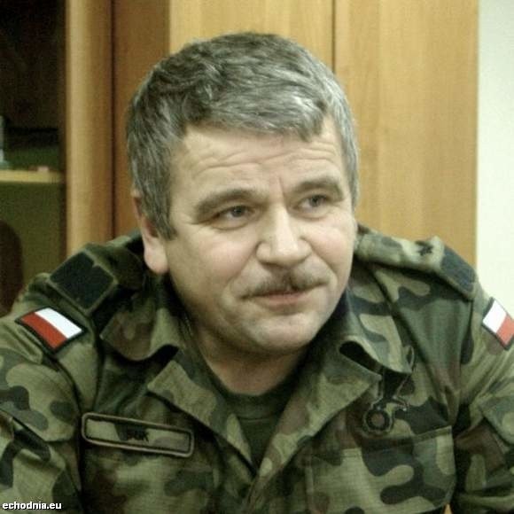 Nowy dowódca Wojsk Lądowych, generał dywizji Tadeusz Buk.