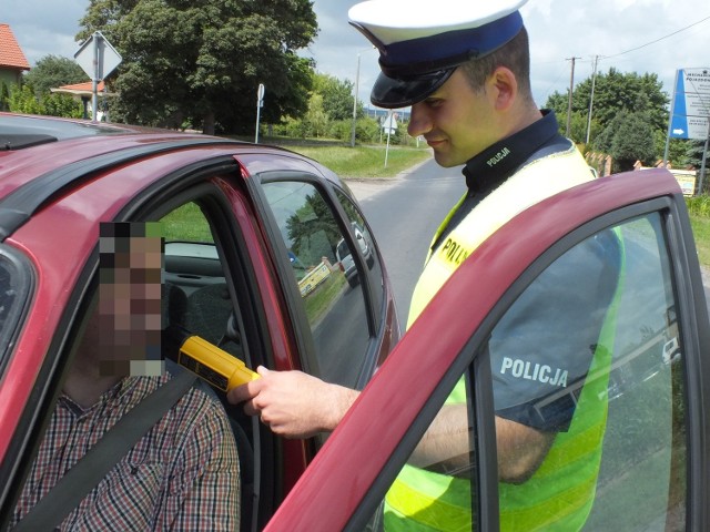 Tylko jednego dnia w czasie hurtowych kontroli policjanci z Brodnicy przebadali 1120 kierowców.