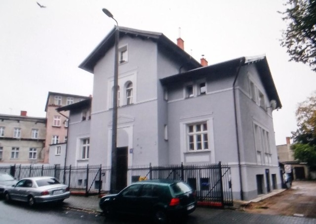 Filia biblioteki na ulicy Podgórnej jest na parterze, co ma ułatwić  dostęp czytelnikom, na przenosiny zgodziła się rada miejska.