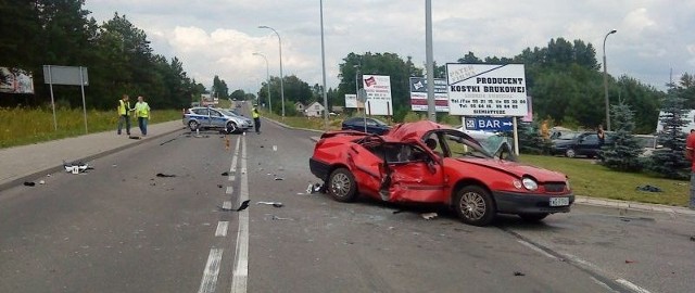 Zdjęcia z wypadku zostały zrobione przez naszego Czytelnika.