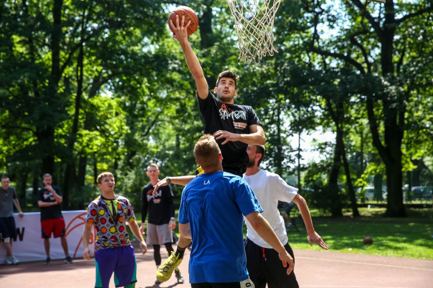 Rusza Krakowska Liga Biznesu. Za nami turniej w Parku Jordana