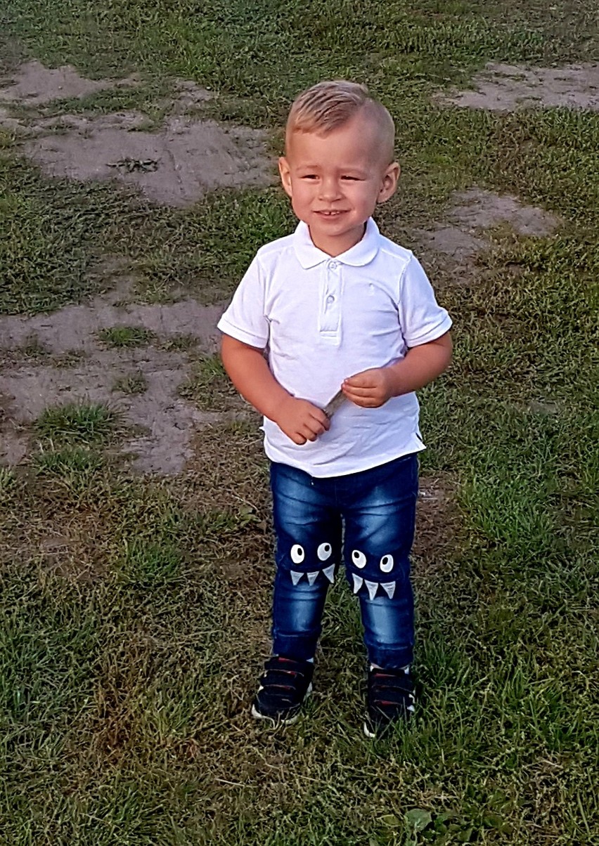 UŚMIECH DZIECKA| Jakub Wróbel uwielbia zabawy na zewnątrz. Ten słodki chłopiec ma najpiękniejszy uśmiech w powiecie sandomierskim!