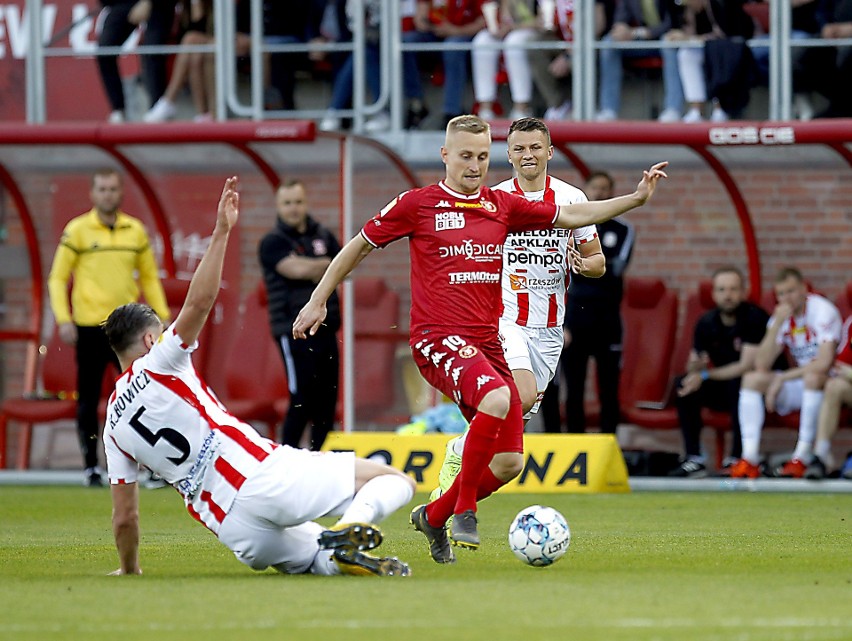 Trener Miedzi obiecał Arce, że zrobi to samo w meczu z Widzewem. Widzew musi iść śladami ŁKS. Zdjęcia