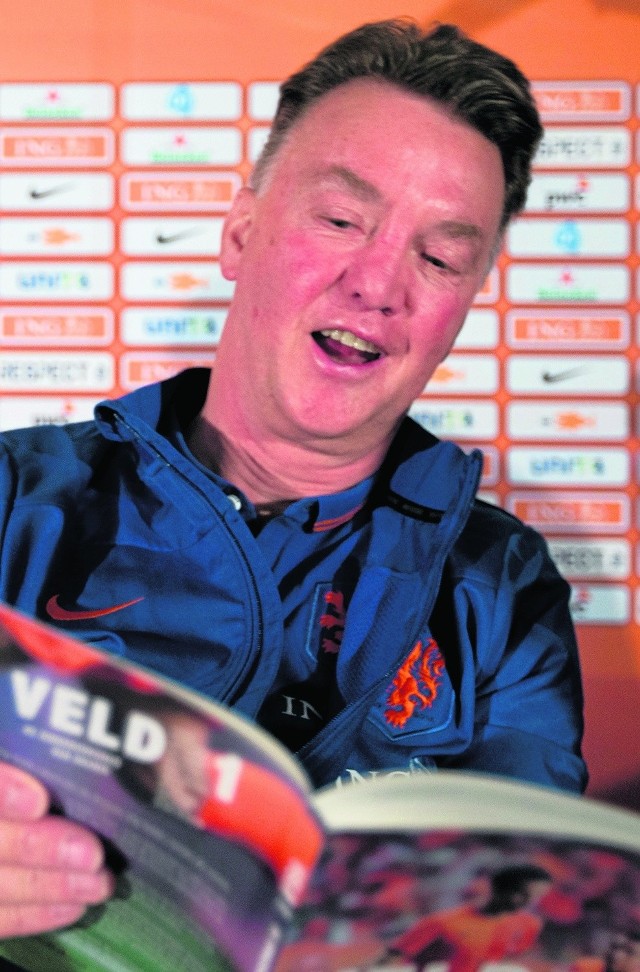 Louis van Gaal przejął kadrę Holandii po nieudanym Euro 2012. W kwalifikacjach do mundialu 2014 jego zespół wygrał grupę D.