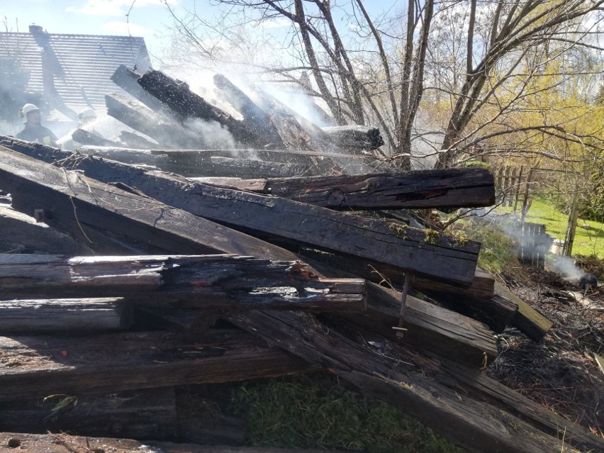 Pożar na terenie zakładu drzewnego w gminie Połczyn-Zdrój