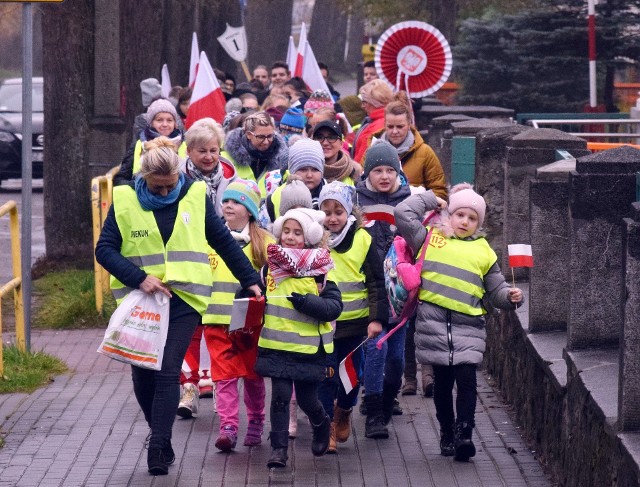 Marsz Niepodległości SP nr 1 w Miastku