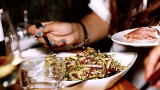 Gdzie dobrze zjeść w Nowej Soli? Które miejsce polecicie dla rodziny? – na te pytania dostaliśmy ponad sto odpowiedzi od Czytelników