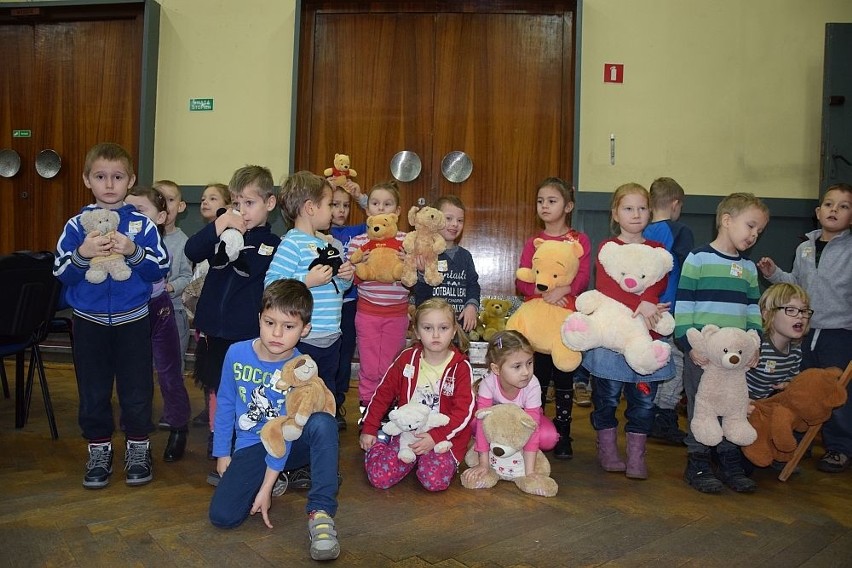Światowy Dzień Pluszowego Misia. Dzieci z gorzowskich...