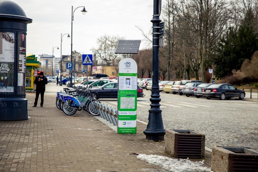 Białostoczanie już korzystają z miejskich rowerów. Pierwszy...