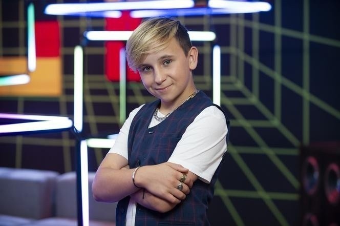 The Voice Kids 5. Maximilian Kononow z Kielc powalczy w bitwach