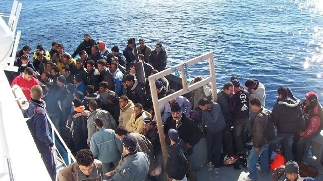 Brytyjska minister wskazała, że obecny poziom migracji doprowadził do „podważenia stabilności”, a w skrajnych przypadkach do „zagrożenia bezpieczeństwa społeczeństwa”
