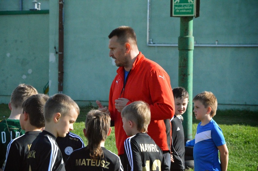 Trener Leszek Ojrzyński poprowadził trening dla dzieci w Kielcach