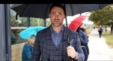 Maciej Bursztein w spocie wideo o kieleckich przystankach