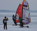Windsurfing zimowy. Dobrzynianie w gronie mistrzów