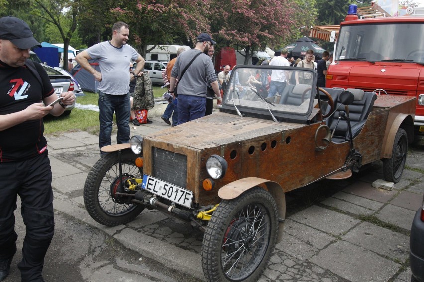 Moto Weteran Bazar 2019 w Łodzi. Wiosenna giełda na Starcie [ZDJĘCIA]