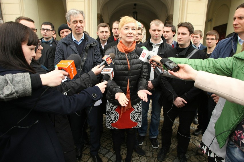 Inicjatorzy referendum we Wrocławiu przedstawili dziś...