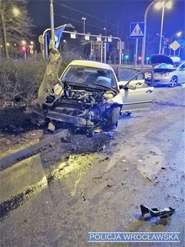 pijany Ukrainiec staranował drugie auto