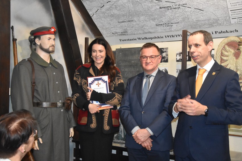Włodarz Nakła i dyrektor muzeum dziękowali Romanie Sobeckiej...