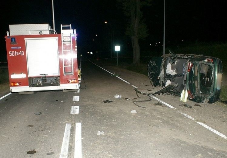 23-letnia pasażerka megane zginęła na miejscu