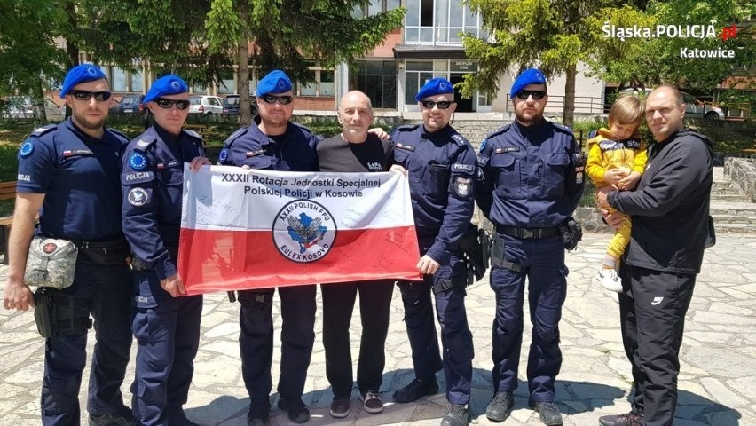 Polscy policjanci, m.in. sierż. szt. Łukasz Gawlik z Bochni...
