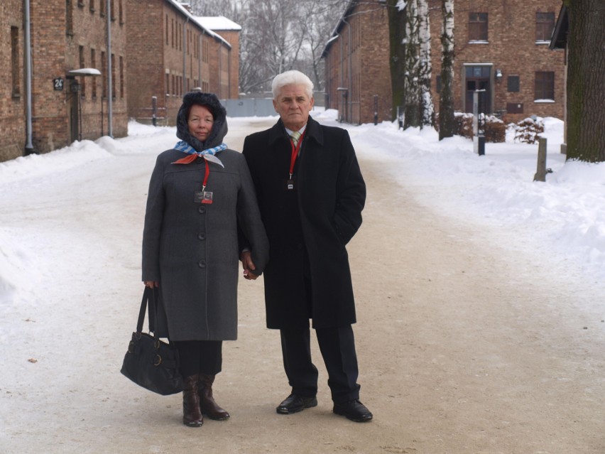 Stefania Wernik z mężem Janem w Muzeum Auschwitz-Birkenau...