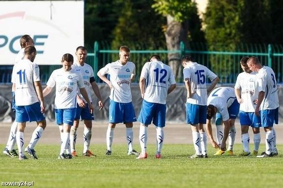 Stal Rzeszów ma zielone światło na grę w III lidze, choć zarówno piłkarze, jak i działacze mają ochotę zagrać o szczebel wyżej.