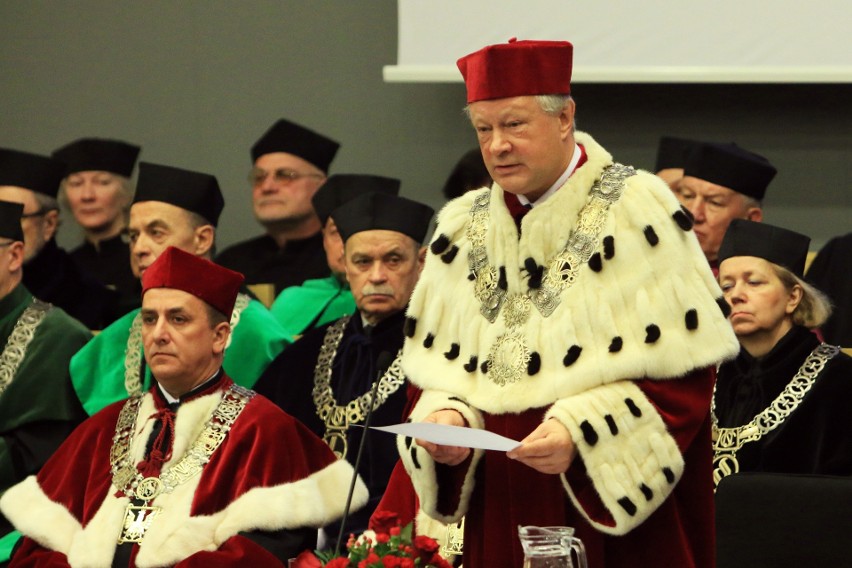 UMCS zainaugurował rok akademicki. Będzie rozbudowa kampusu (ZDJĘCIA)