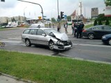 Popiełuszki: Wypadek przy Upalnej. Opel uderzył w citroena (zdjęcia)