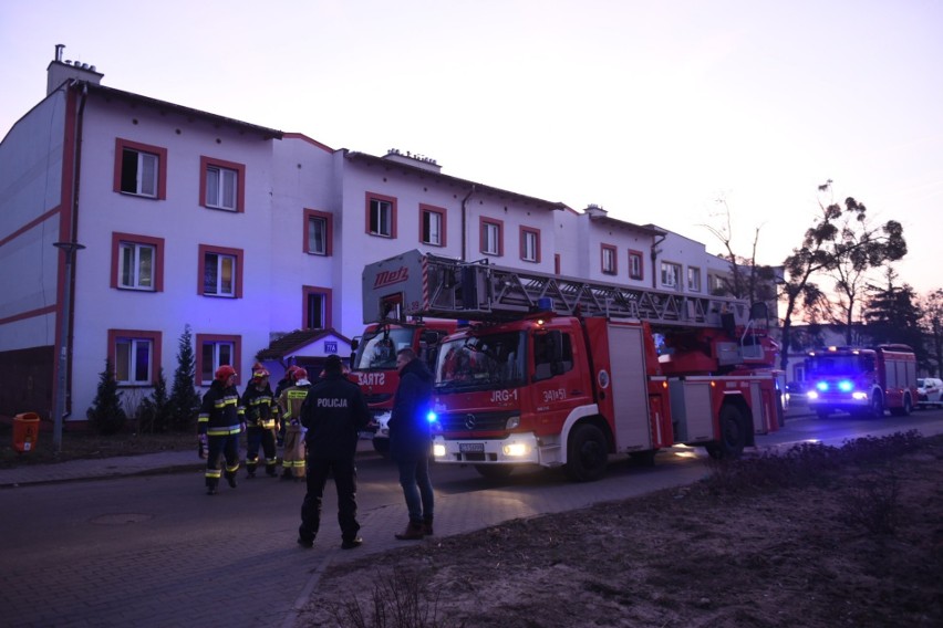 Po godzinie 16 doszło do wybuchu gazu w budynku mieszkalnym...