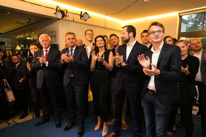 Wybory do Parlamentu Europejskiego 2019. Sondażowe wyniki: Koalicja Europejska na 2. miejscu. Dla kogo mandat?