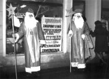 Przygotowania do świąt Bożego Narodzenia 30-40 lat temu we Wrocławiu. Pamiętacie? [ARCHIWALNE ZDJĘCIA]
