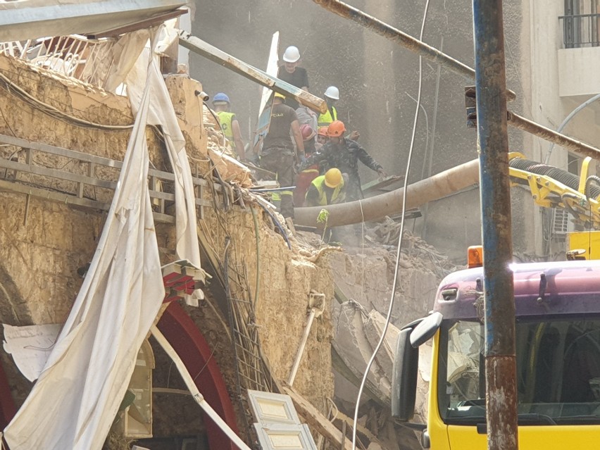 Miesiąc po wybuchu w Bejrucie ratownicy natrafili na ślady życia pod gruzowiskiem! [WIDEO, ZDJĘCIA]