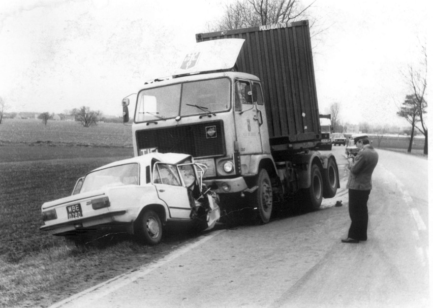 Czołowe zderzenie na drodze DK8 w Cieszycach, 1983 rok