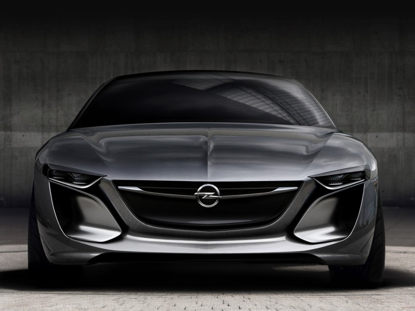 Opel Monza Concept - koncepcyjny model kryje pod maską...